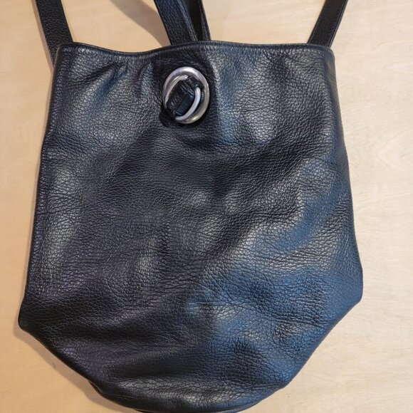 Tote le Monde Backpack - Stylish and Fun - Picture 6 of 11